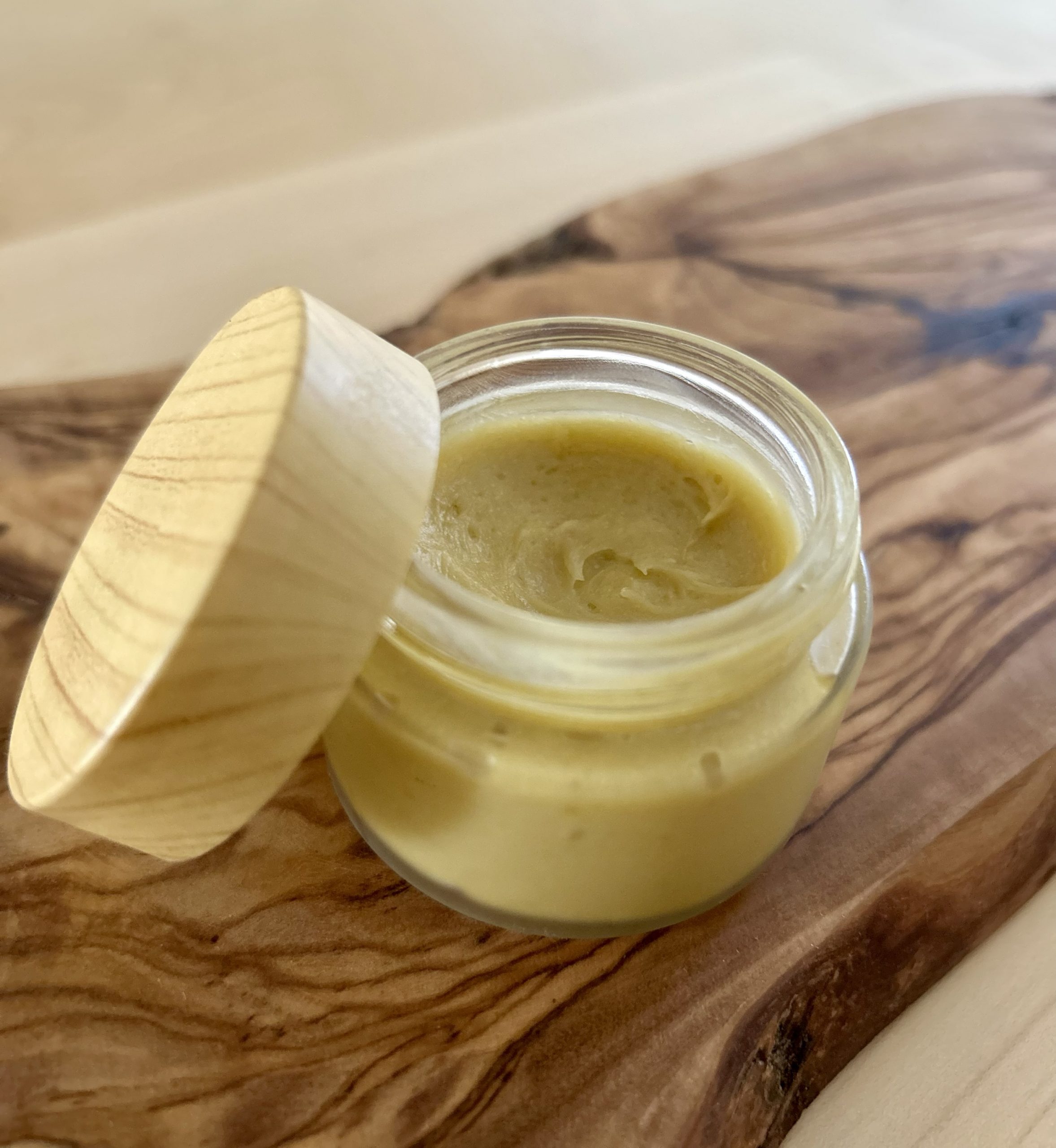 Premium Bienenwachs Pflegebalsam
